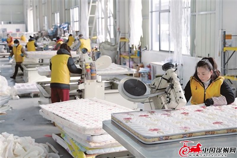 佛山吉克家具材料有限公司与温州吉克家具有限公司的竞争分析
